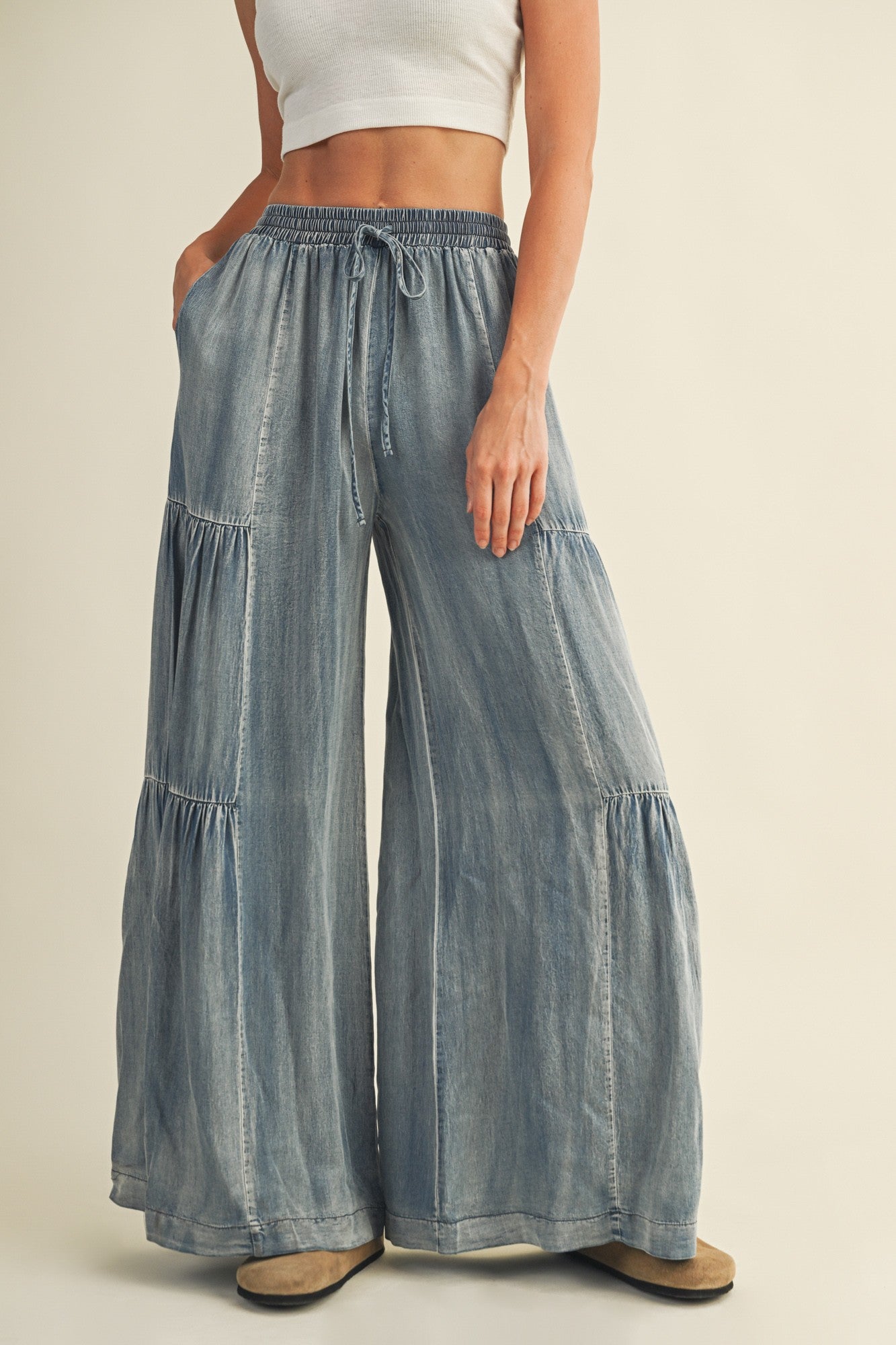 Ruffle Side Washed Pant