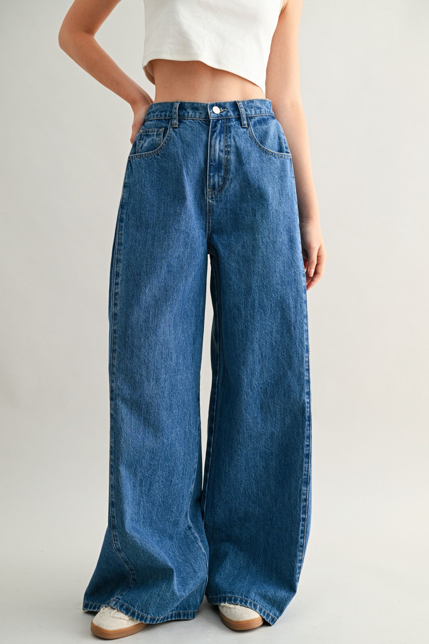 Juls Wide Leg Denim Jeans